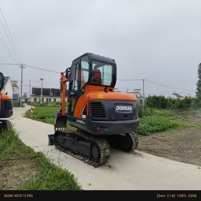 Doosan DX60