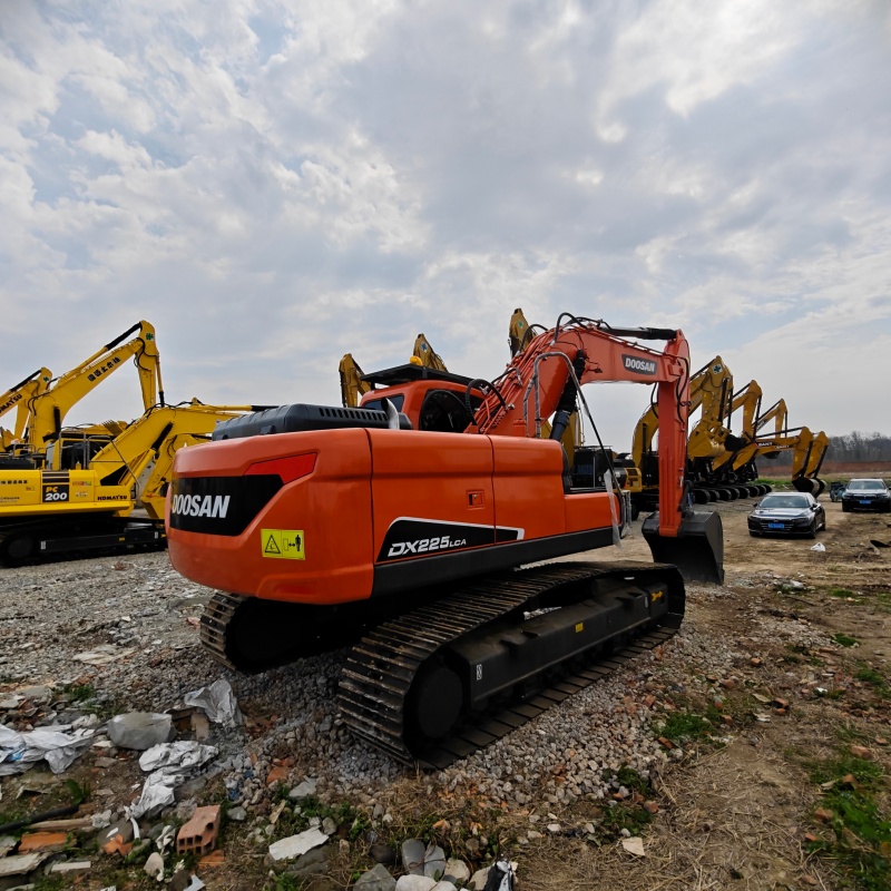 Doosan DX225（3） image 6