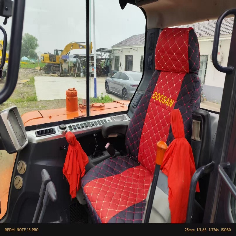 Doosan DX60 image 7