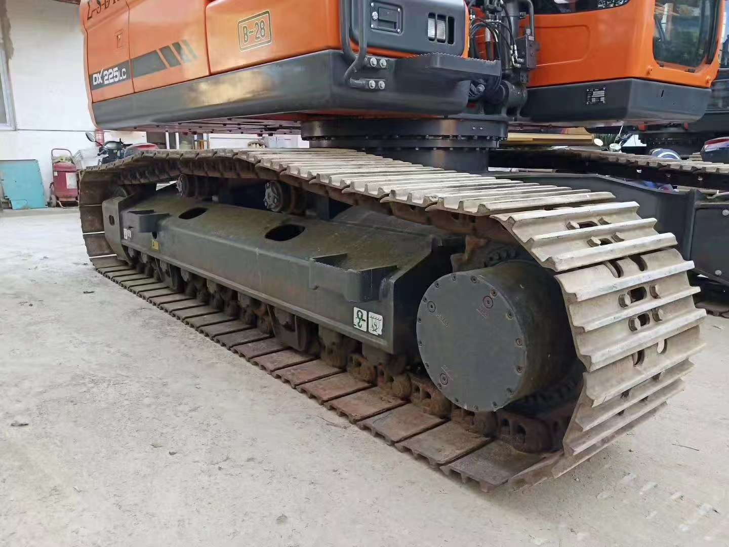 Doosan 225 image 7
