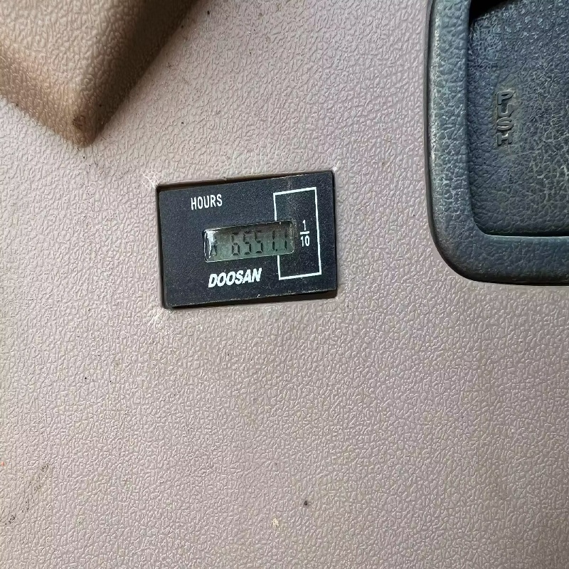 Doosan150 Authentic image 5